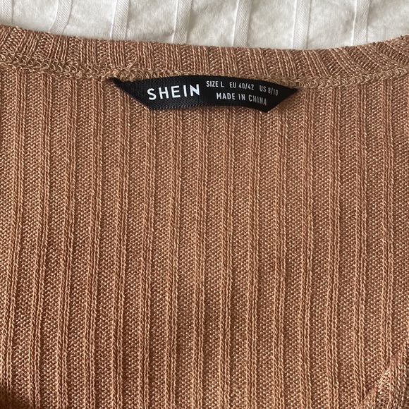 SHEIN Tan Longsleeve Top Size L - Picture 2 of 4